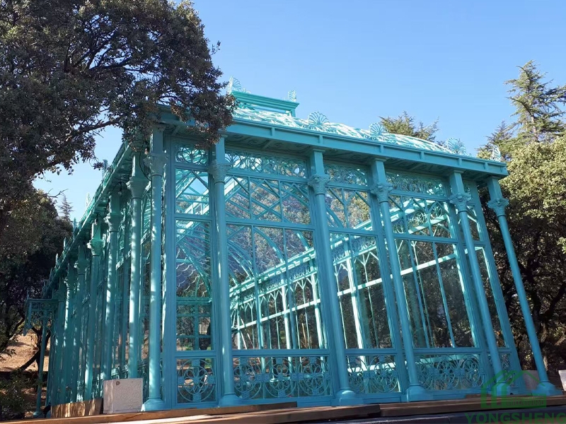 Classical Victorian Glass Greenhouse For Garden